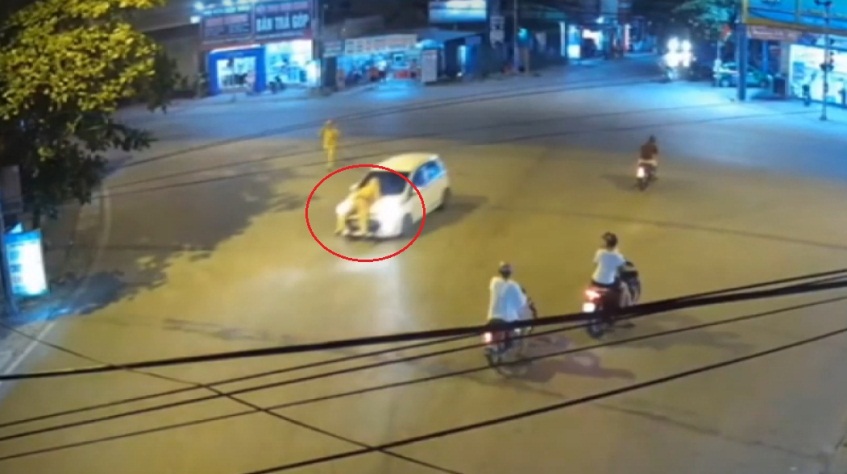 Tài xế chống người thi hành công vụ có thể đối diện mức án 7 năm tù 